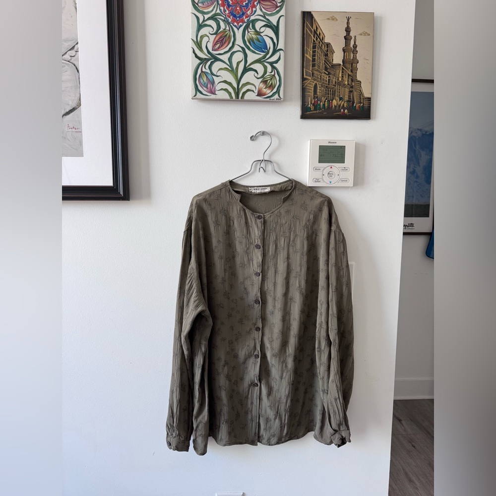 Giorgio Armani vintage crinkle button up blouse